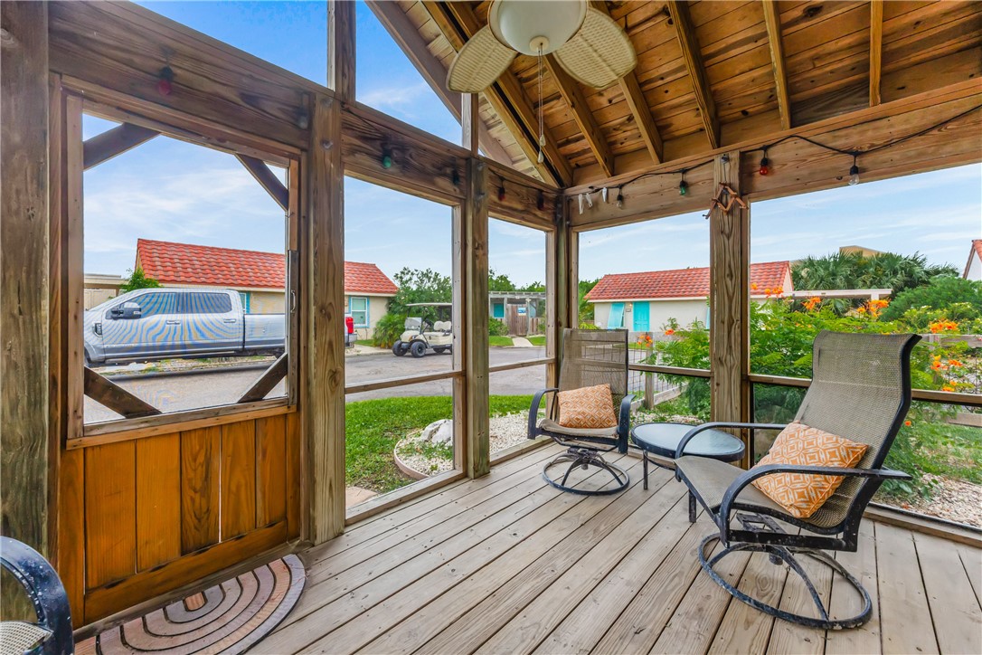 134 N Alister Street 19 Port Aransas TX 78373