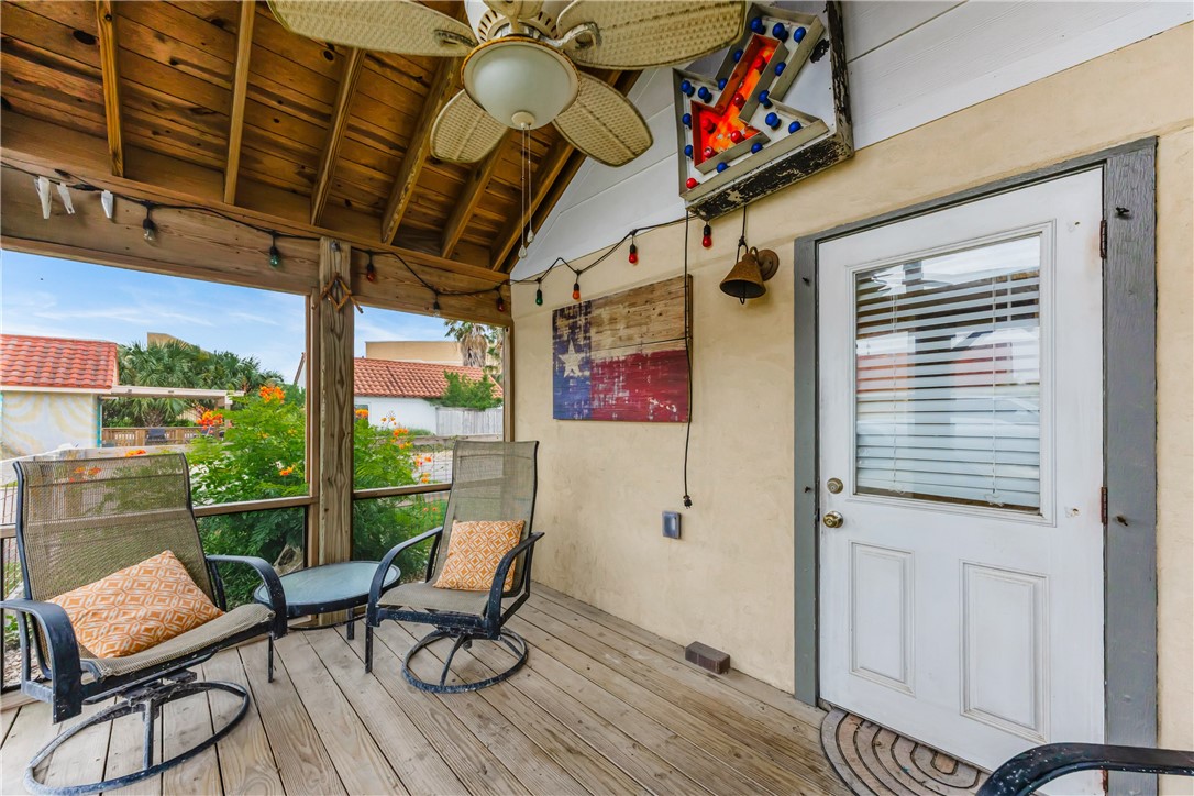 134 N Alister Street 19 Port Aransas TX 78373