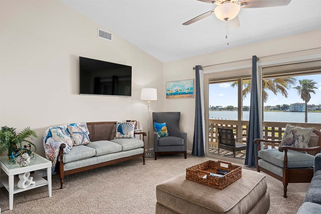 2708 Bayhouse Drive 2708 Rockport TX 78382
