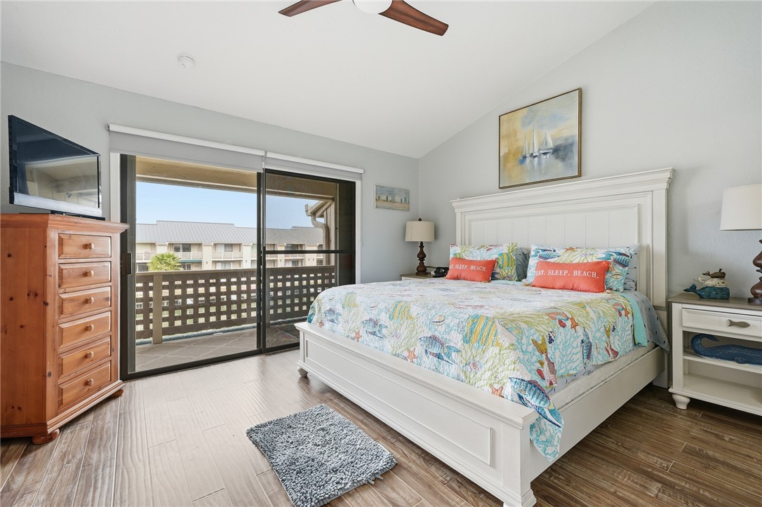 1902 Bayhouse Drive 1902 Rockport TX 78382