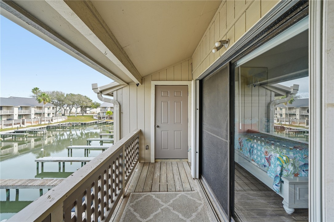 1902 Bayhouse Drive 1902 Rockport TX 78382