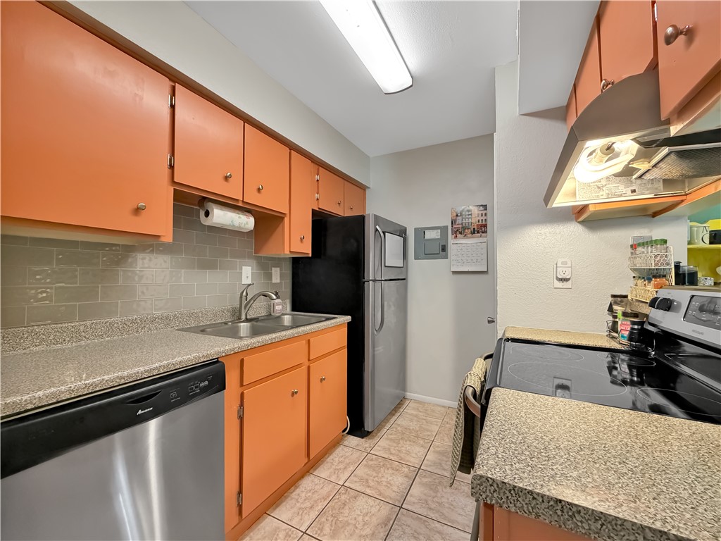 6124 Hidden Oaks Corpus Christi TX 78412