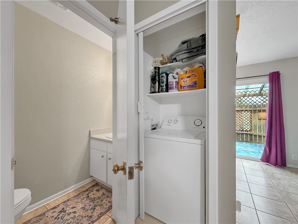 6124 Hidden Oaks Corpus Christi TX 78412
