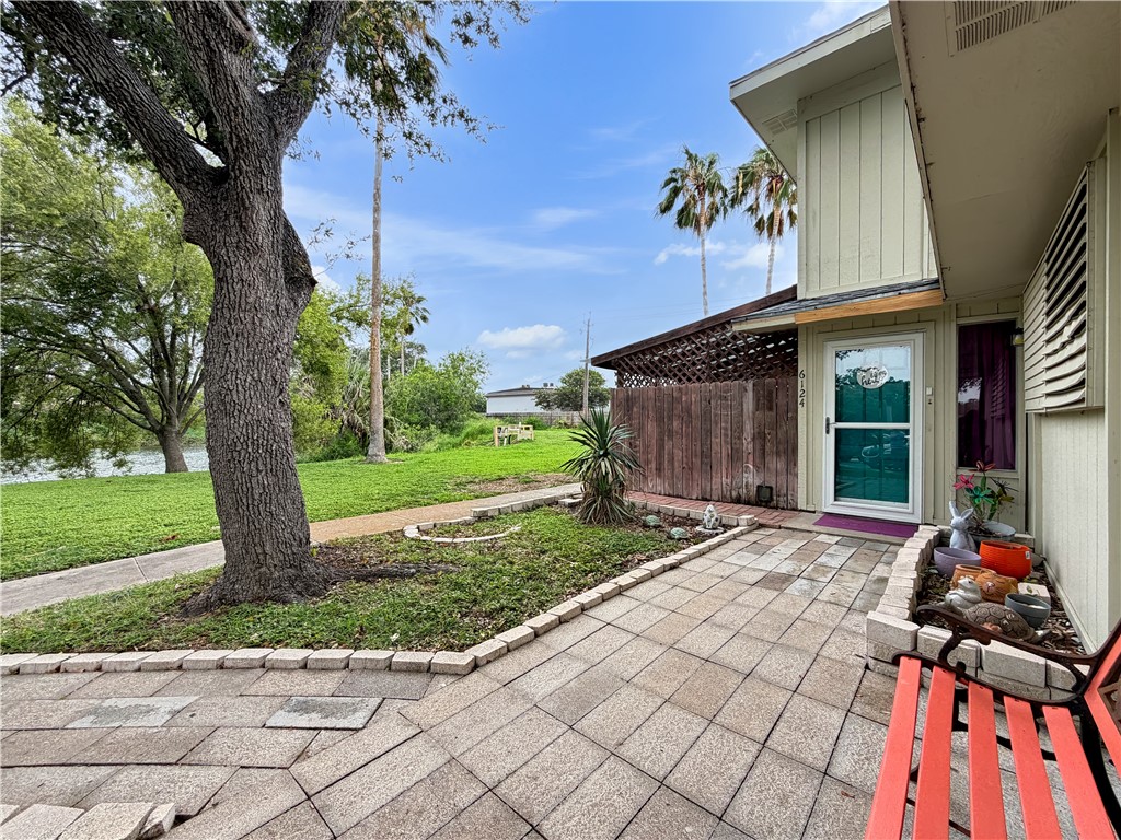 6124 Hidden Oaks Corpus Christi TX 78412