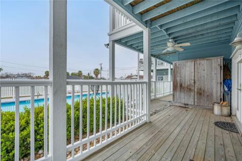 627 S Water Street 101 Rockport TX 78382