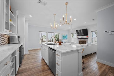 627 S Water Street 101 Rockport TX 78382
