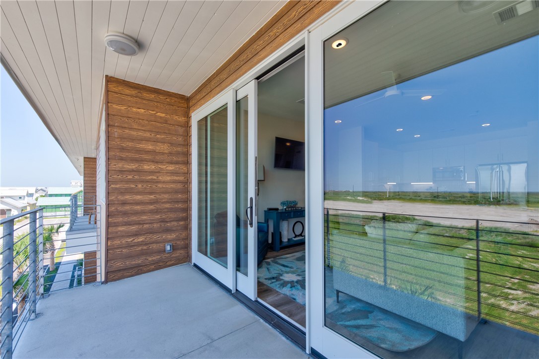 630 Center Square West 202 Port Aransas TX 78373