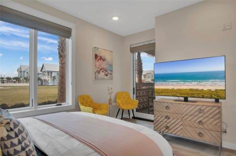 630 Center Square West 106 Port Aransas TX 78373