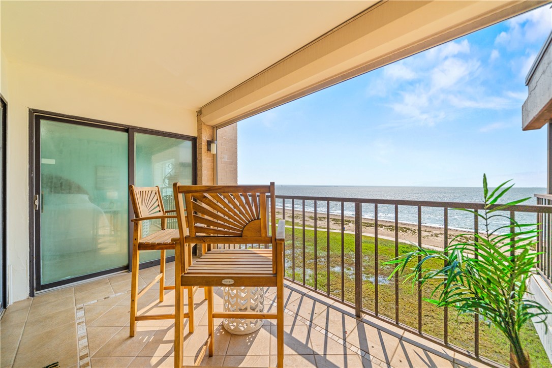 202 Reef Avenue 506 Corpus Christi TX 78402