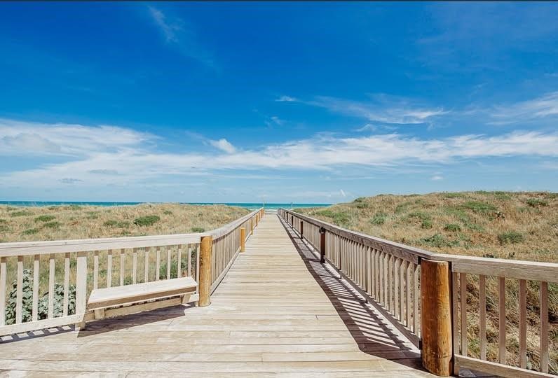 6745 Seacomber Drive 1102 Port Aransas TX 78373