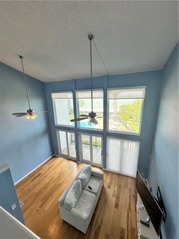 3402 Ocean Drive 4 Corpus Christi TX 78411