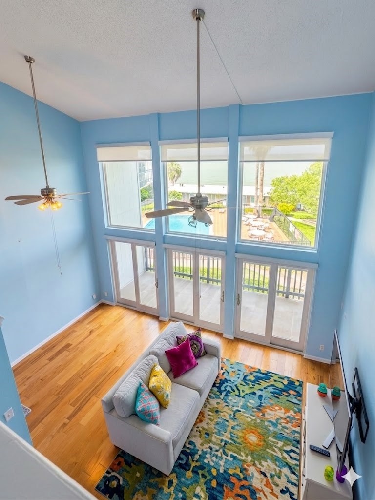 3402 Ocean Drive 4 Corpus Christi TX 78411