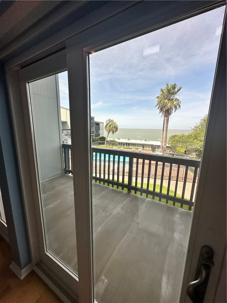 3402 Ocean Drive 4 Corpus Christi TX 78411