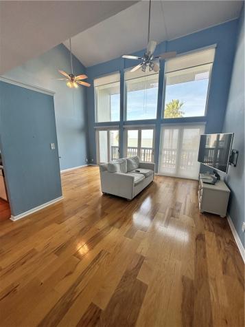 3402 Ocean Drive 4 Corpus Christi TX 78411