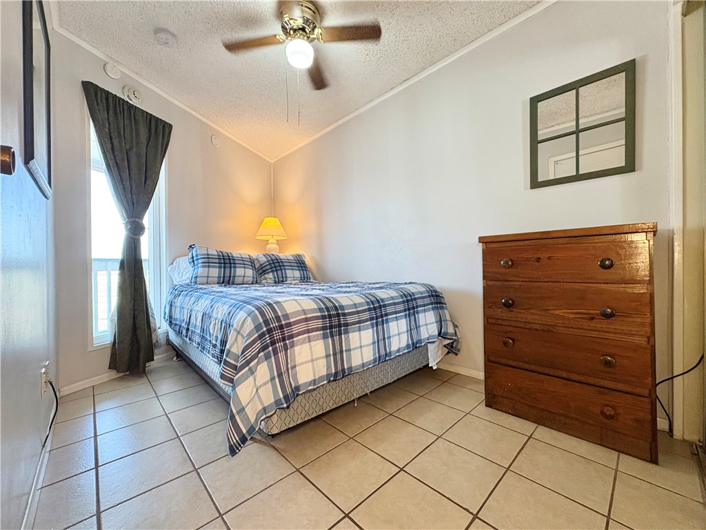 3938 Surfside 3337 Corpus Christi TX 78402