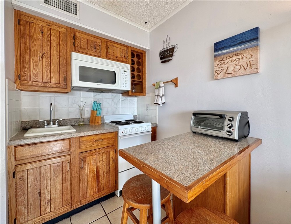 3938 Surfside 3337 Corpus Christi TX 78402
