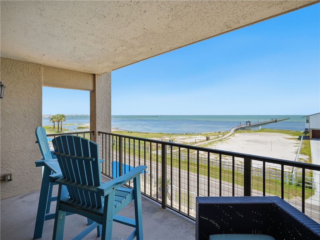 1021 S Water Street 313 Rockport TX 78382