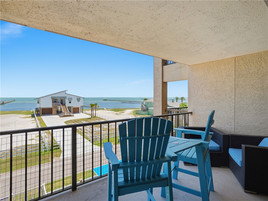 1021 S Water Street 313 Rockport TX 78382