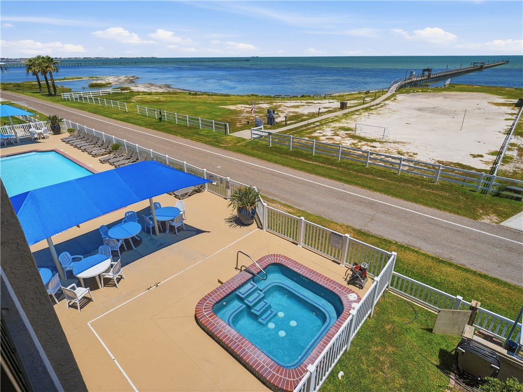 1021 S Water Street 313 Rockport TX 78382