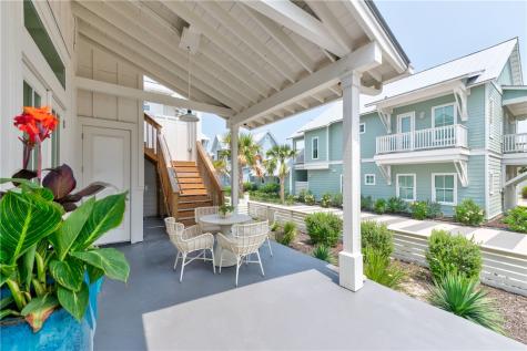 673 Center Square South 21 Port Aransas TX 78373