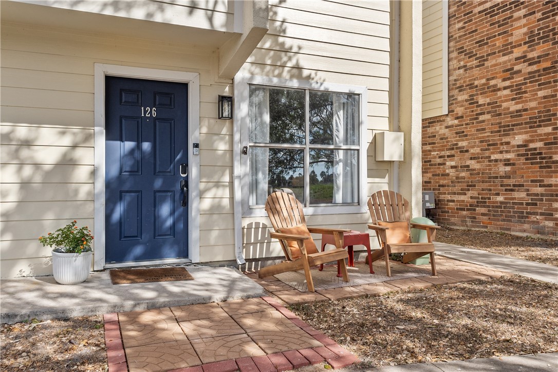 1011 Ennis Joslin 126 Corpus Christi TX 78412