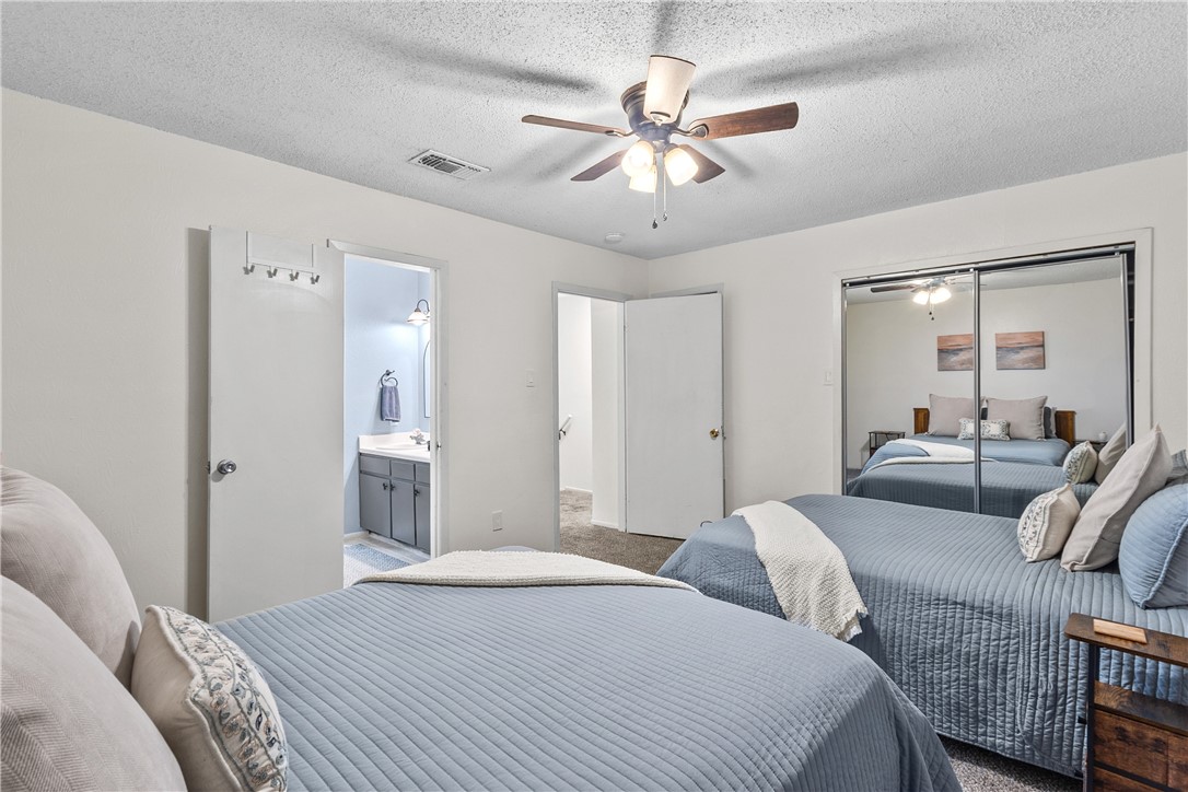 1011 Ennis Joslin 126 Corpus Christi TX 78412