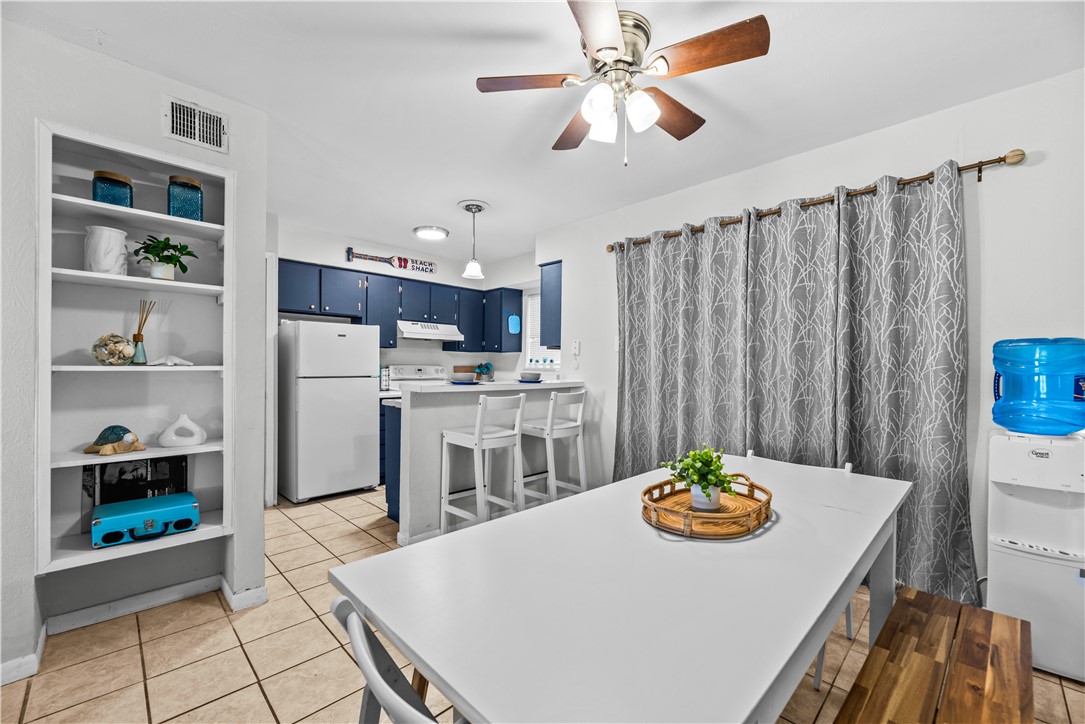 1011 Ennis Joslin 126 Corpus Christi TX 78412
