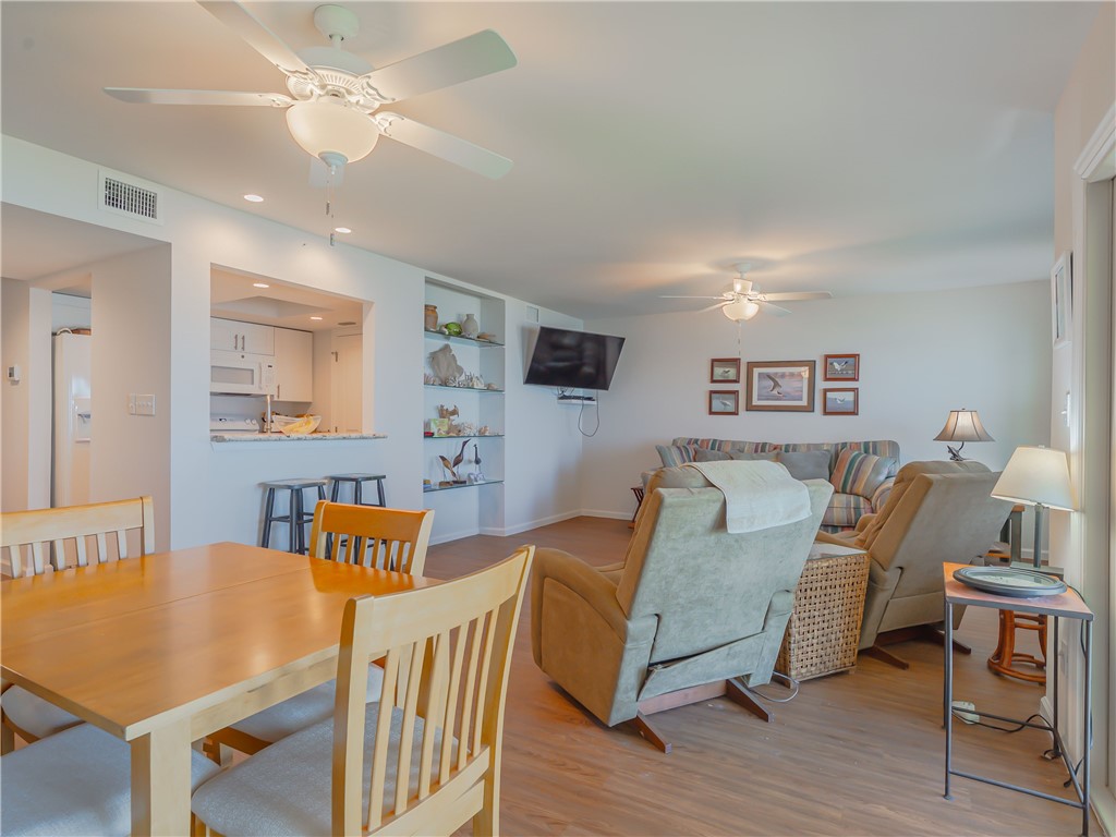 620 S Fulton Beach 708 Rockport TX 78382