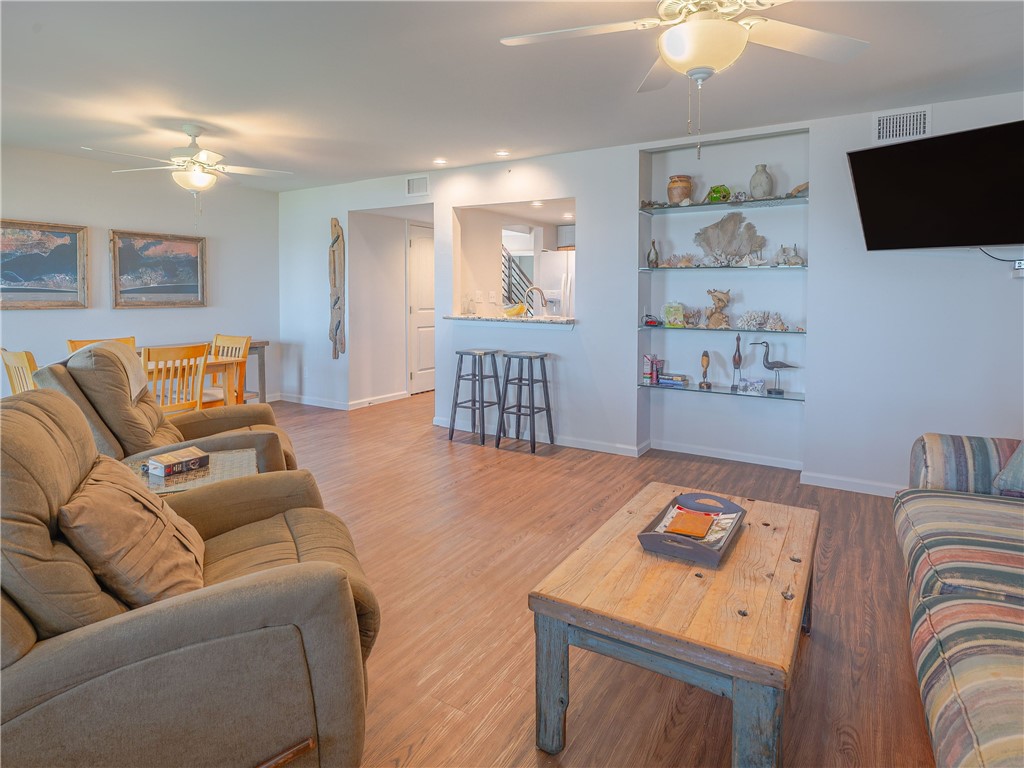 620 S Fulton Beach 708 Rockport TX 78382