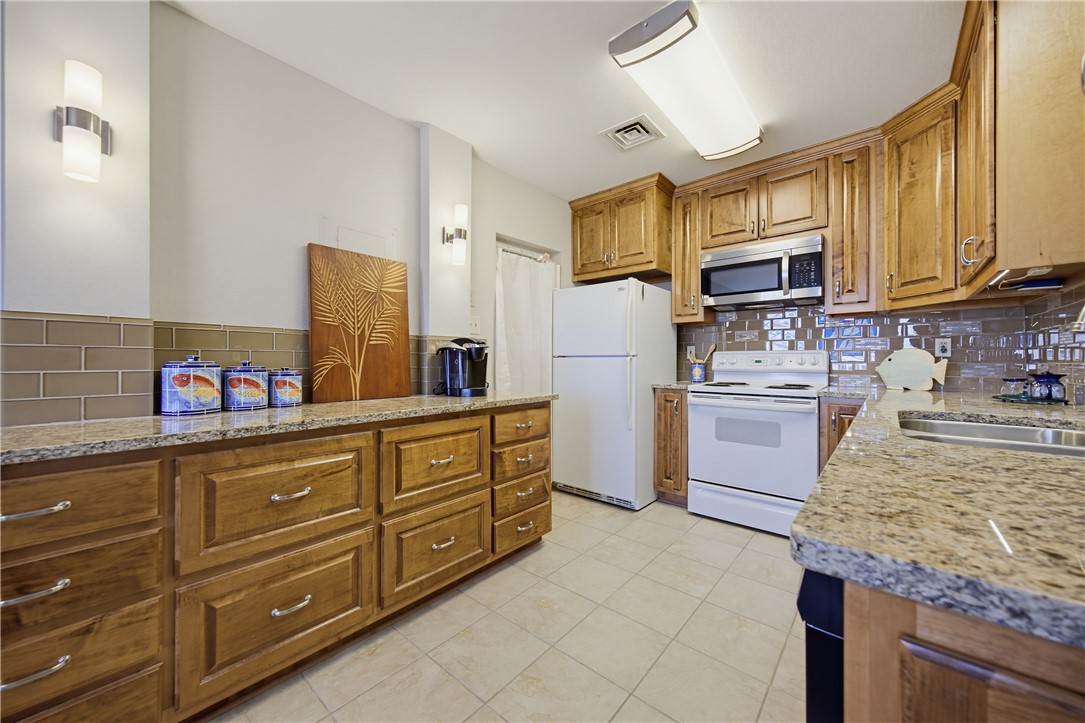 14514 E Cabana St E 301 Corpus Christi TX 78418