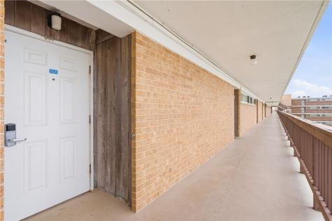 14810 Windward Drive 508 Corpus Christi TX 78418