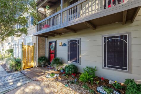 37 Rock Creek Drive Corpus Christi TX 78412