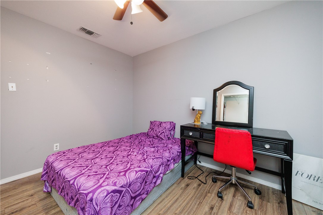 6702 Everhart T106 Corpus Christi TX 78413