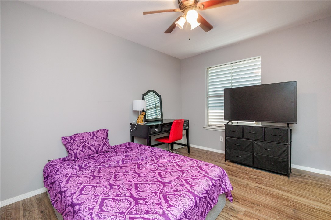 6702 Everhart T106 Corpus Christi TX 78413