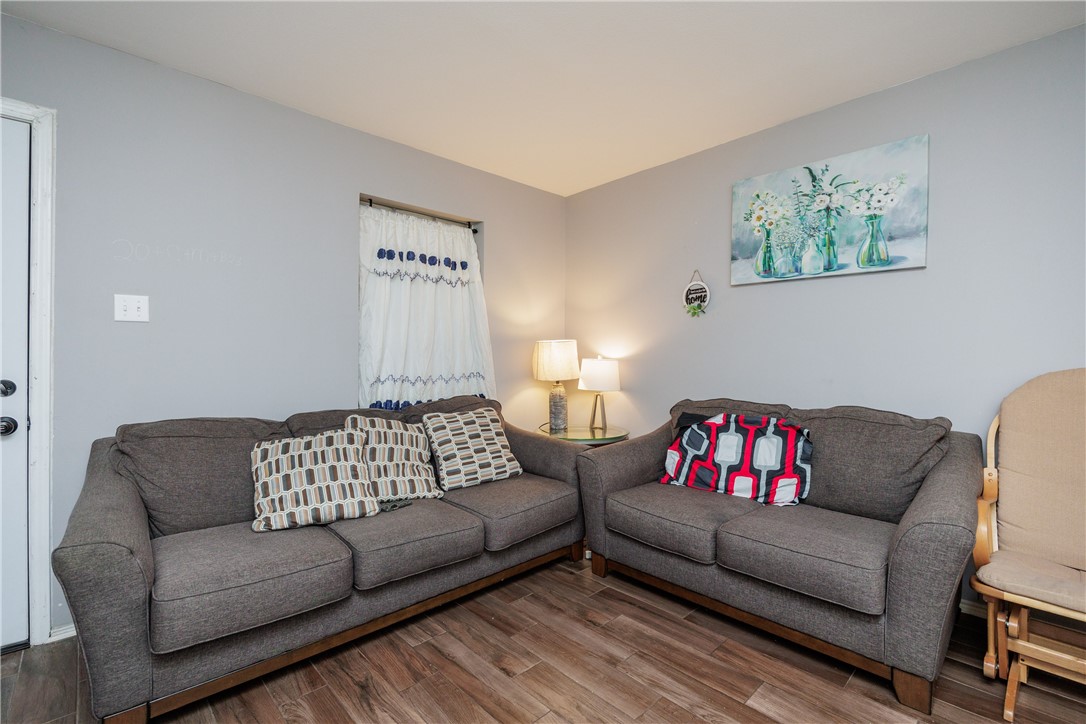 6702 Everhart T106 Corpus Christi TX 78413
