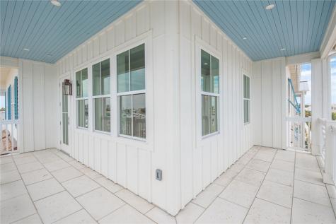 136 W Cotter Avenue 14 Port Aransas TX 78373