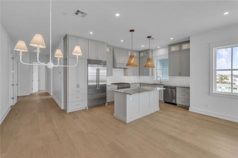 136 W Cotter Avenue 14 Port Aransas TX 78373