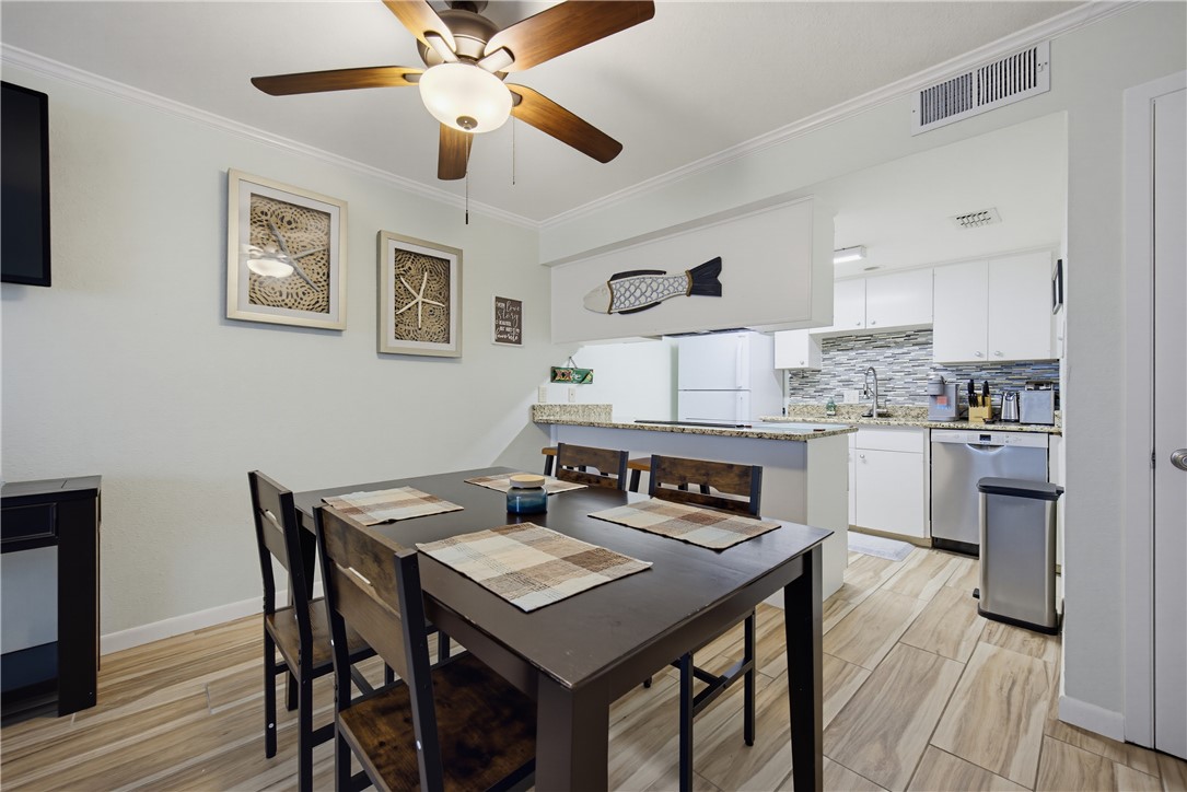 14801 E Compass St E 20 Corpus Christi TX 78418