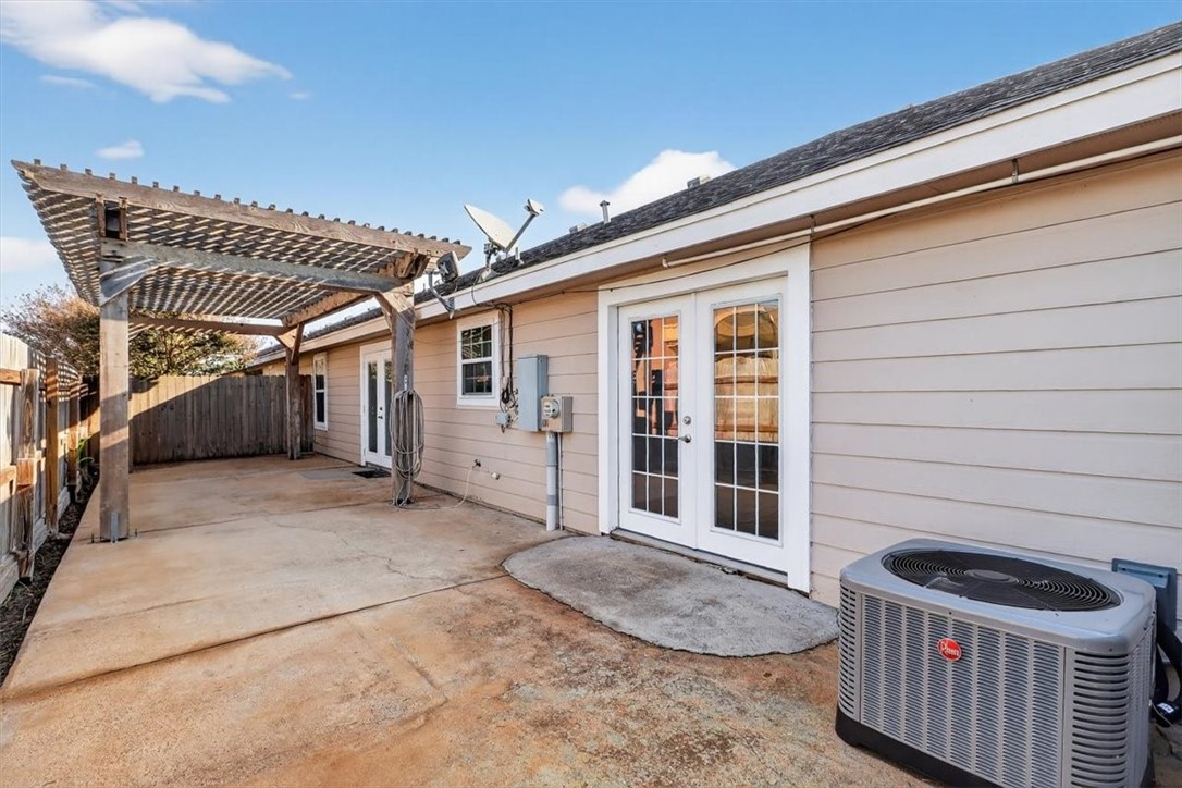 6834 Sandra 101 Corpus Christi TX 78414