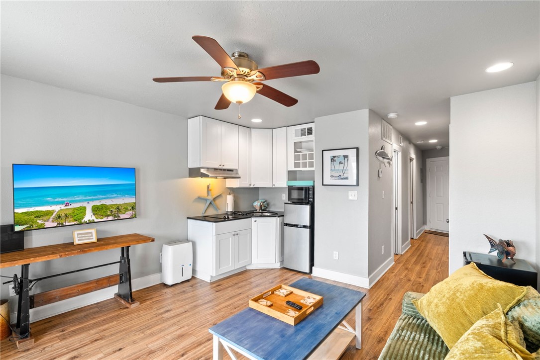 3938 Surfside Boulevard 1116 Corpus Christi TX 78402