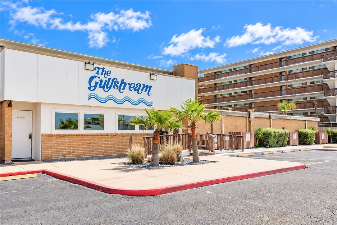 14810 Windward Drive 203 Corpus Christi TX 78418