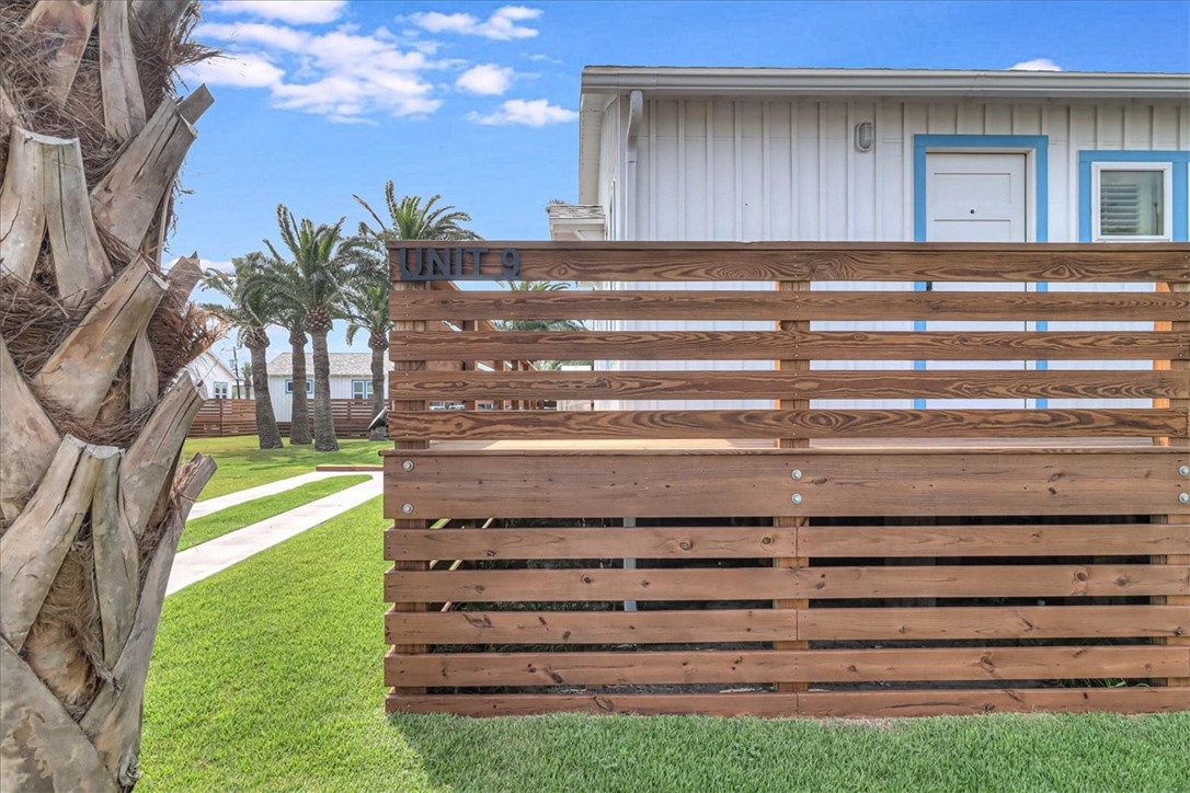 340 N Alister Street 9 Port Aransas TX 78373