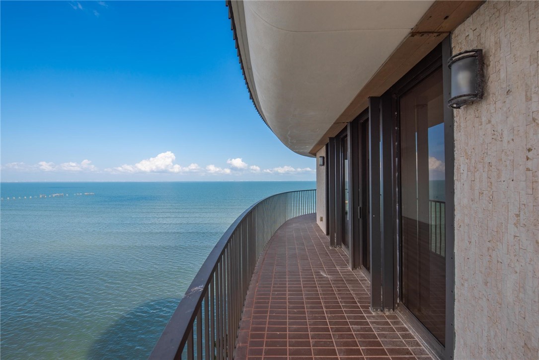 4500 Ocean Drive 5a Corpus Christi TX 78412
