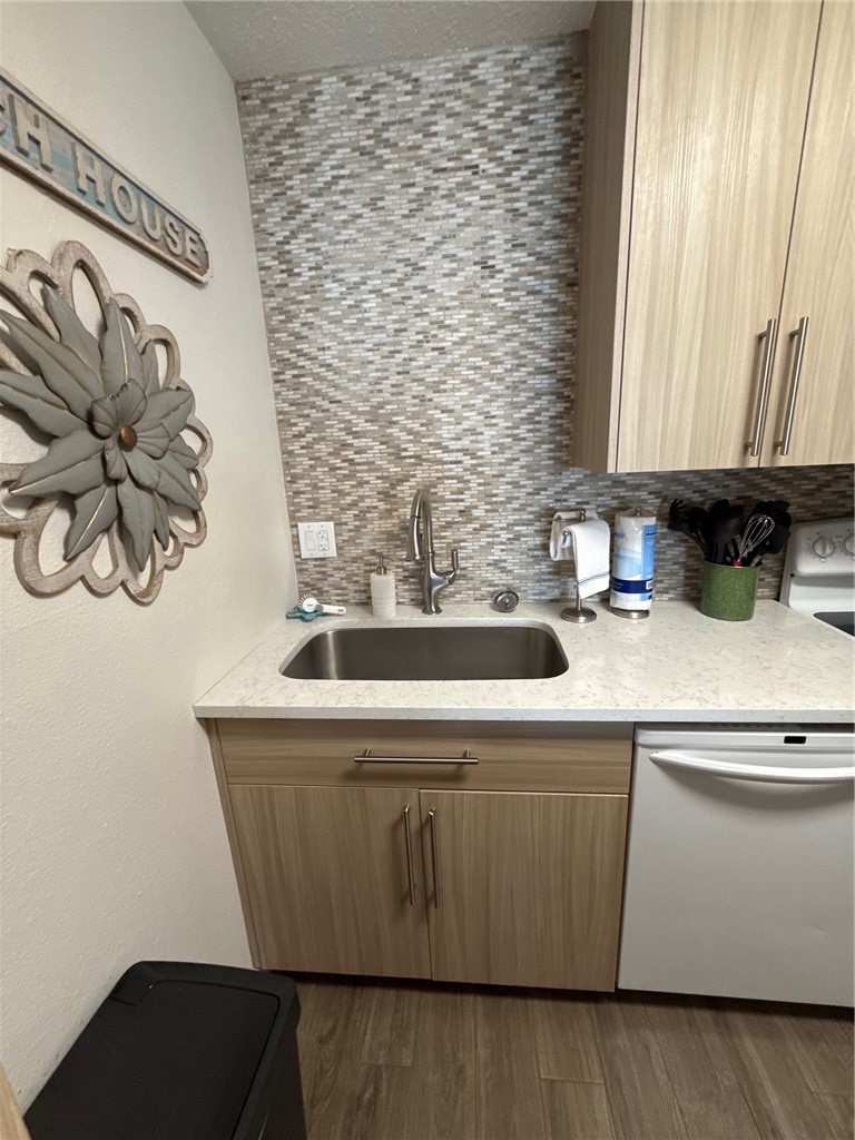 6109 State Hwy 361 #401 401 Port Aransas TX 78373