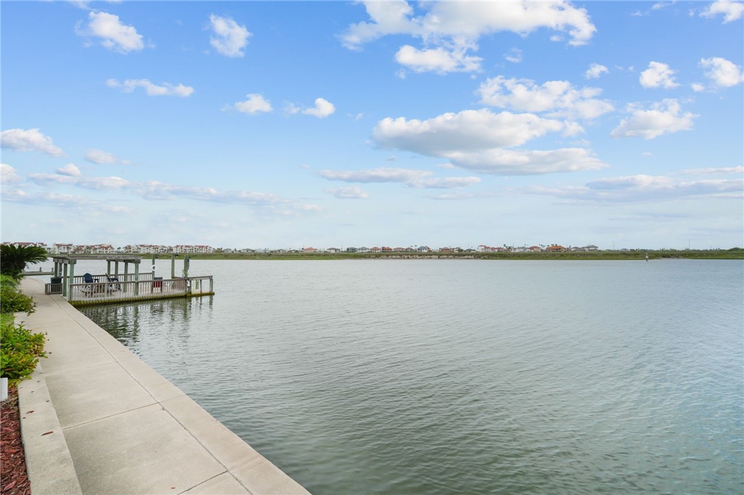 15125 Leeward Drive 9 Corpus Christi TX 78418