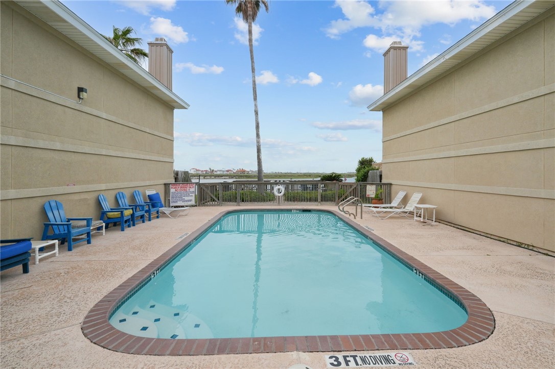 15125 Leeward Drive 9 Corpus Christi TX 78418