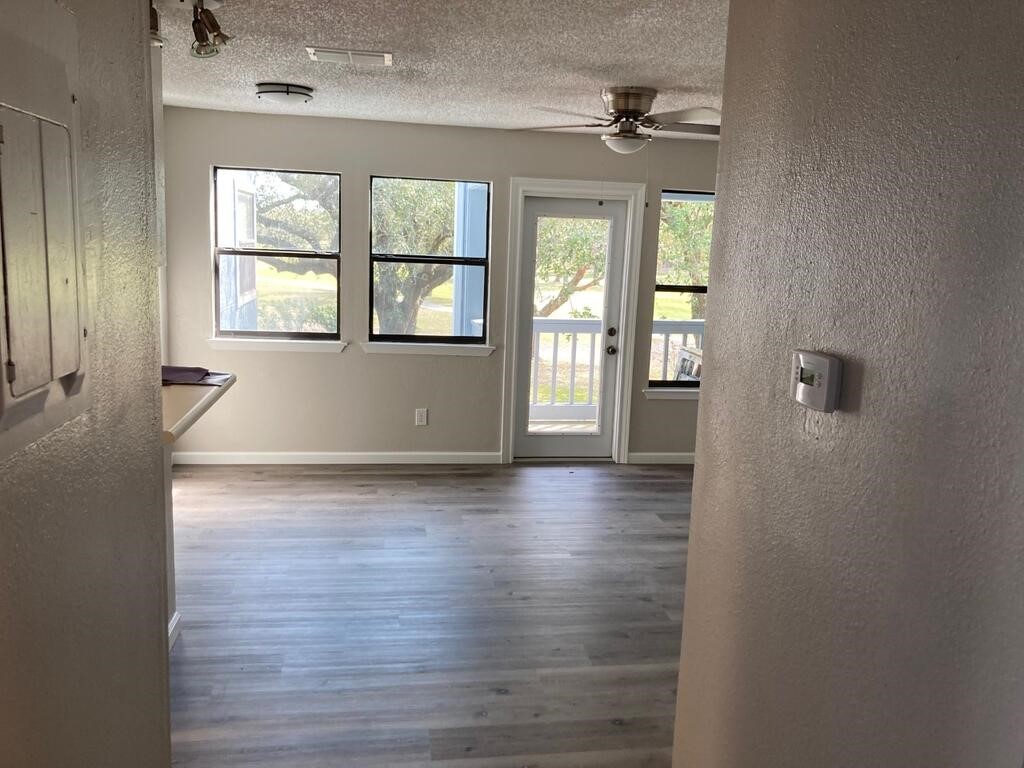 209 Forest Hills 228 Rockport TX 78382