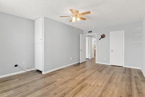 1011 Ennis Joslin Road 107 Corpus Christi TX 78412