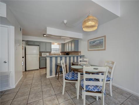 15201 Leeward Drive B6 Corpus Christi TX 78418