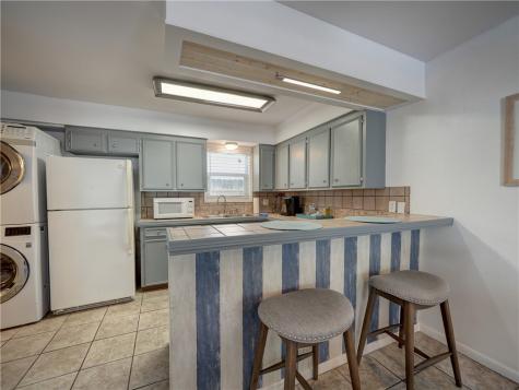 15201 Leeward Drive B6 Corpus Christi TX 78418